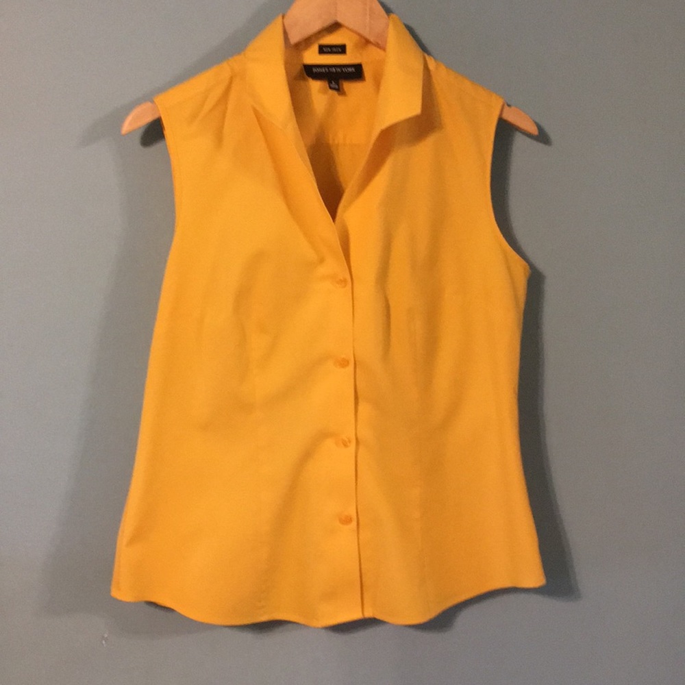 NWOT Jones New York Collared Top